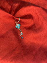 Load image into Gallery viewer, Dangling Flower Faux Navel Ring
